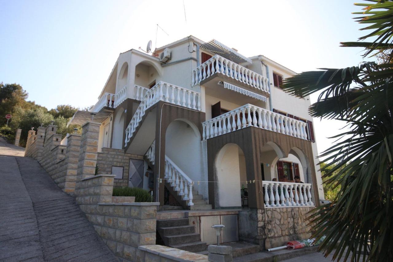 Apartments By The Sea Kali, Ugljan - 8202 מראה חיצוני תמונה