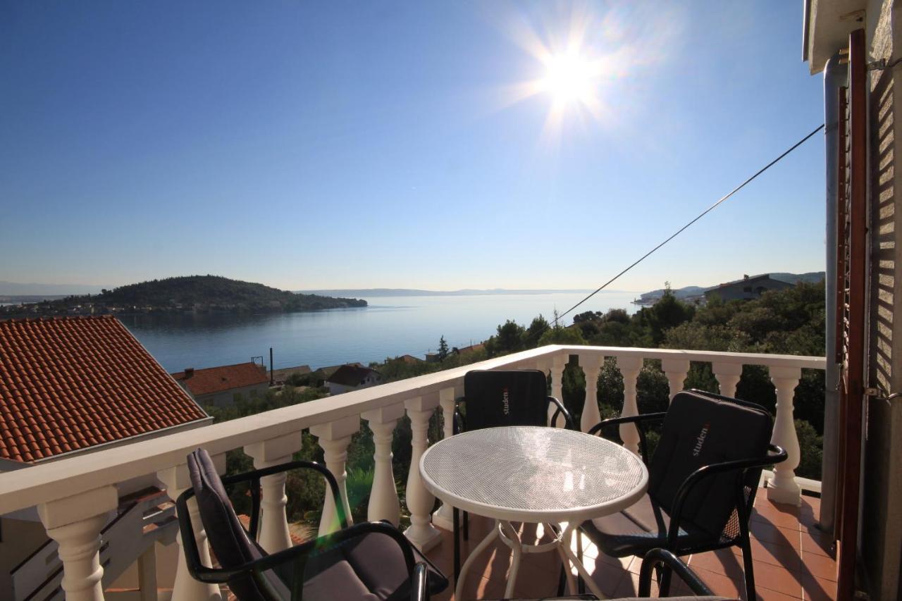 Apartments By The Sea Kali, Ugljan - 8202 מראה חיצוני תמונה